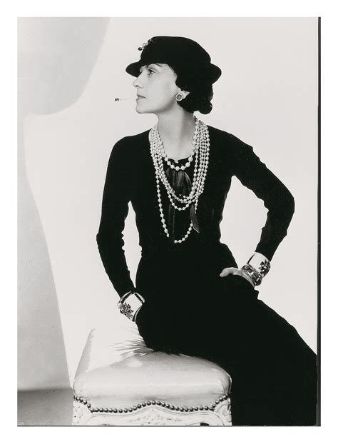 chanel 1920s fashion pictures|coco chanel fashion history.